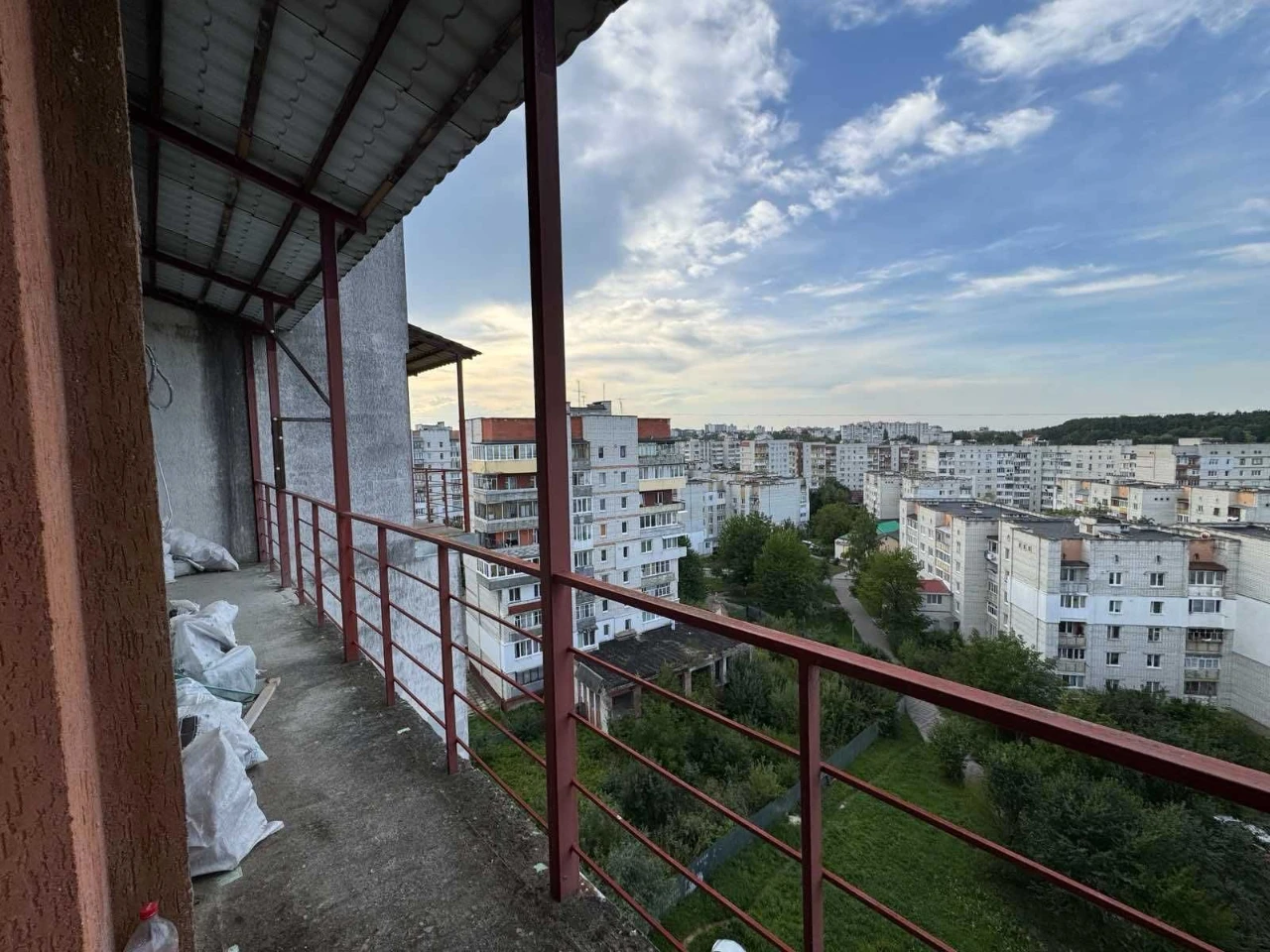 Продаж 2-кімнатній квартири, новобудова, біля школи №3, місто Трускавець