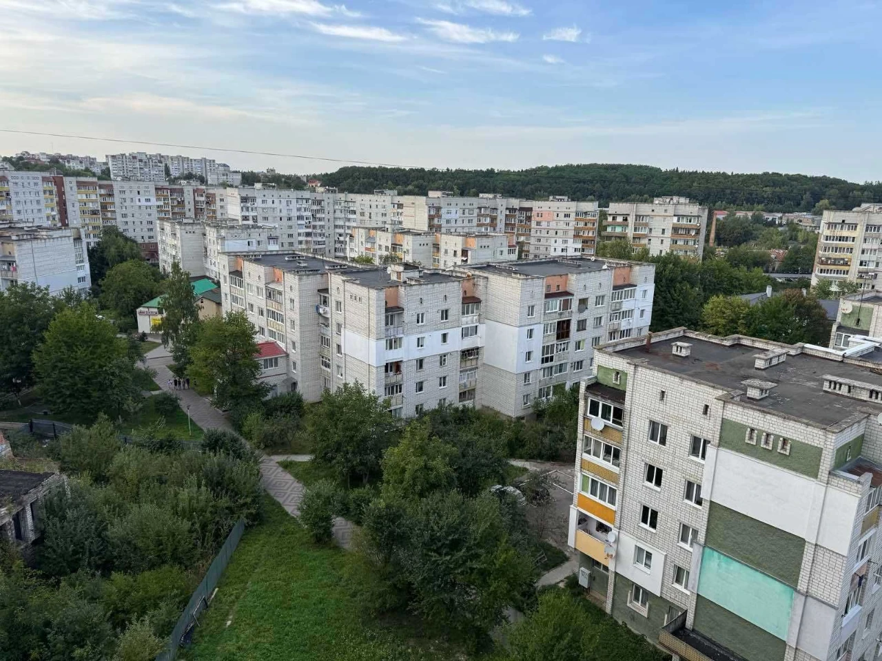 Продаж 2-кімнатній квартири, новобудова, біля школи №3, місто Трускавець