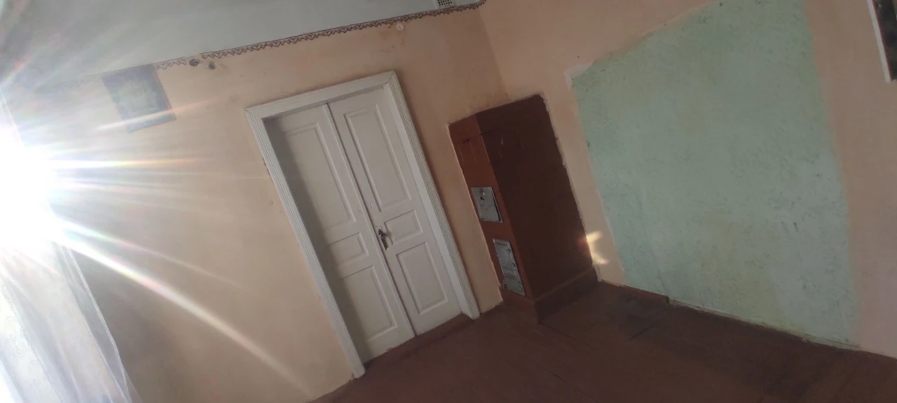 ДУЖЕ ТЕРМІНОВО Квартира 50м кв. 3 кімнати, кухня, балкон, 2