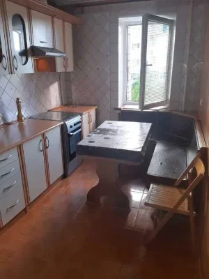 3-кімнатна квартира з меблями та технікою, вул. Стебницька 9