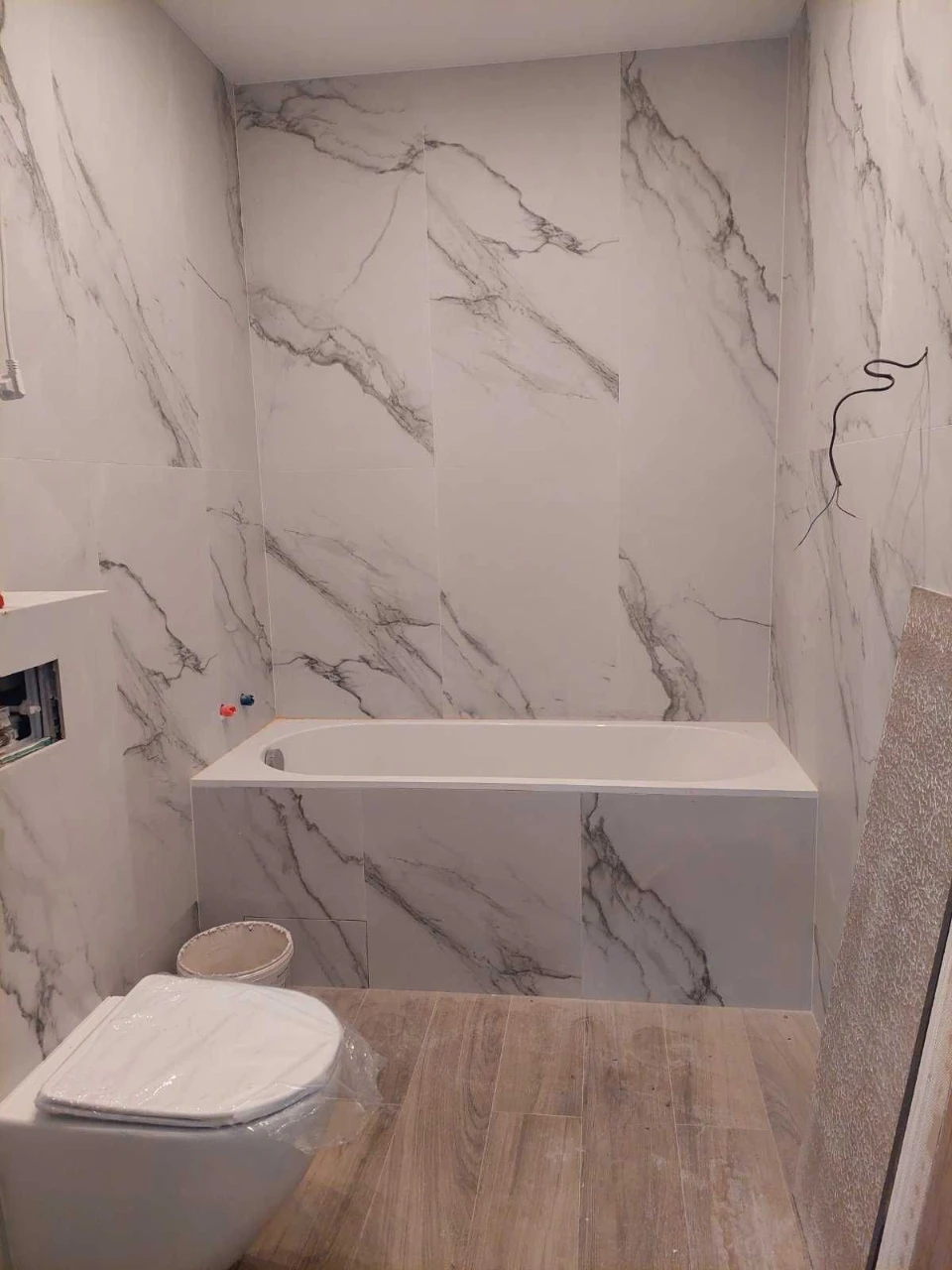 ПРОДАЖ 3-кімнатна квартира 131 м. кв. вул. Скоропадського м. Трус