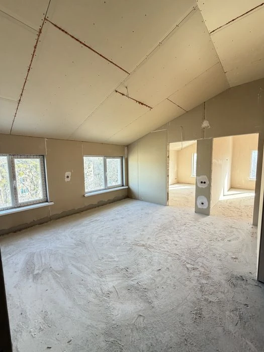 Sale of 2-room apartments in Kharkov, metro station 23 August, available with a certificate.