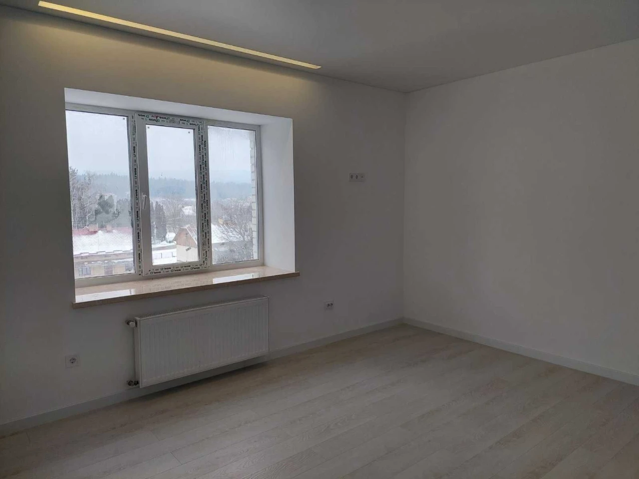 ПРОДАЖ 3-кімнатна квартира 131 м. кв. вул. Скоропадського м. Трус
