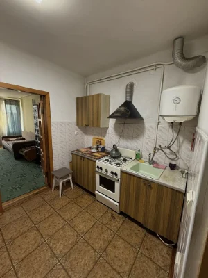 Продаж 1 кімнатної квартири, Яворів, площа Ринок