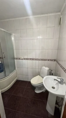 продам однокімнатну квартиру