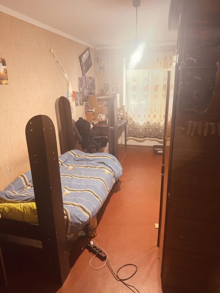 Продам 3х квартиру на 1 поверзі на 3 районі