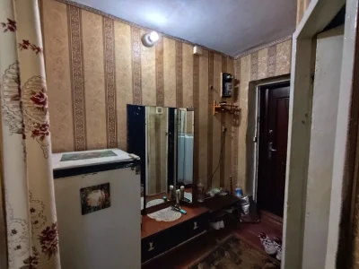 Продається двокімнатна квартира у Вознесенську, вулиця Софії