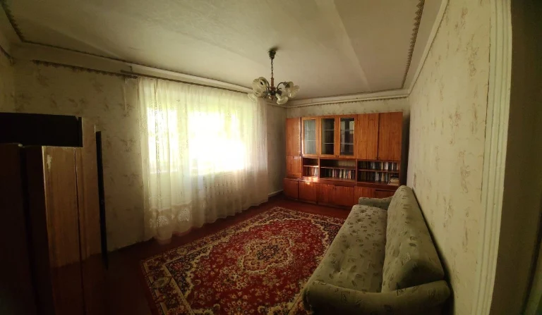 Sale of a 2-bedroom apartment on Kharkiv Street