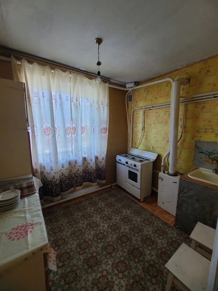 Продажа 2-комнатной квартиры, улица Харчука