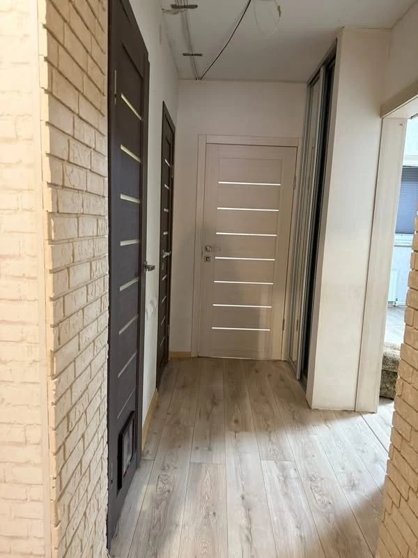 Sale of a 3-bedroom apartment