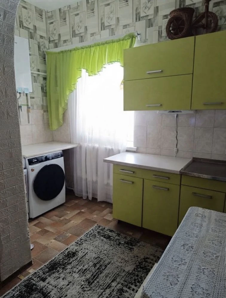 Sale of a one-room apartment on the first floor with a separate exit