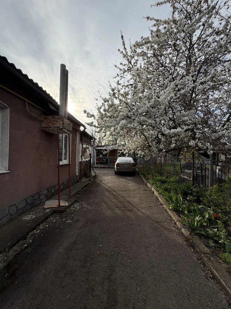 For Sale: Apartment in Ochakiv, from owner, price negotiable