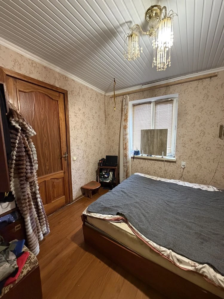 For Sale: Apartment in Ochakiv, from owner, price negotiable