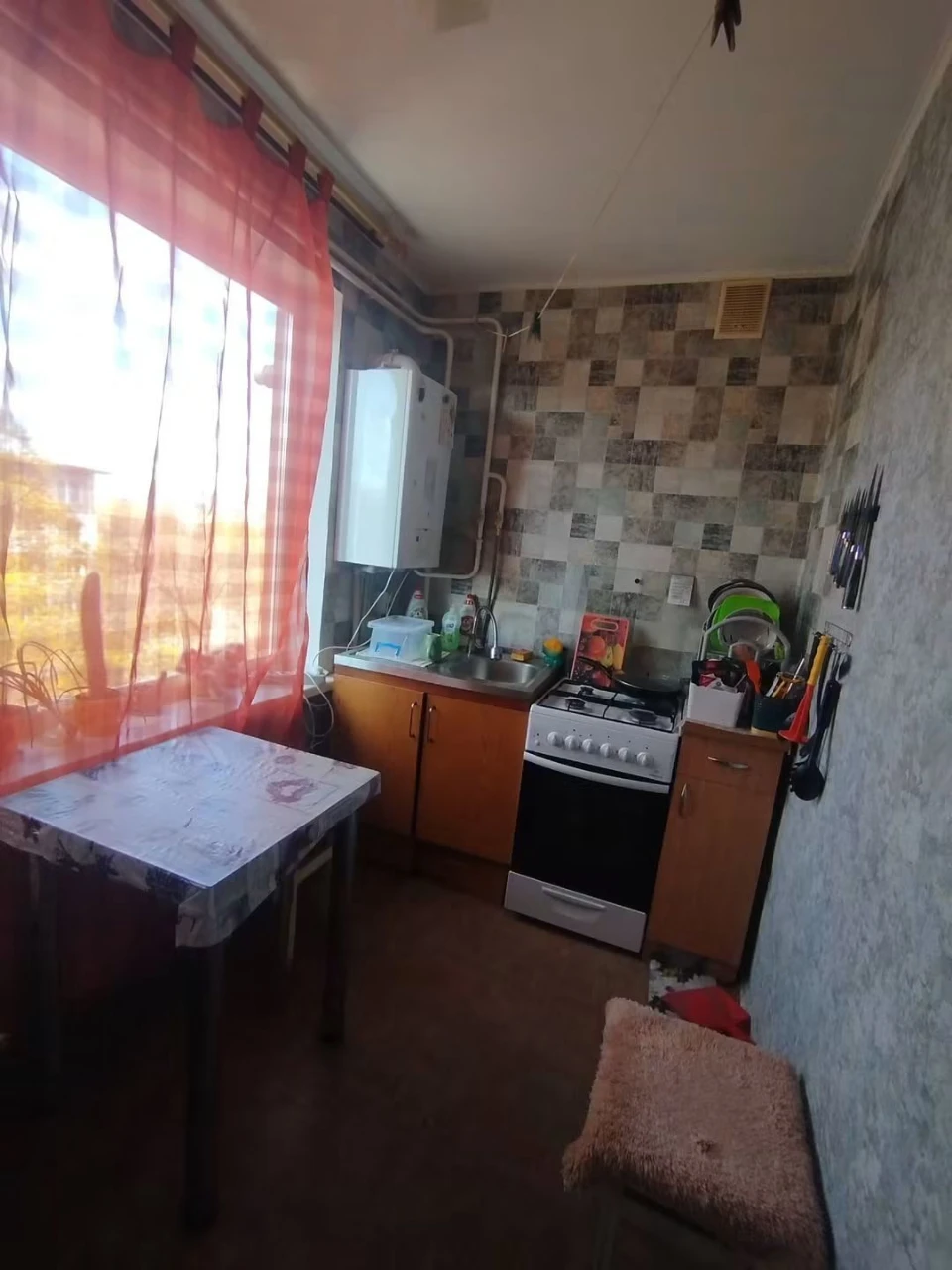 Продам 2х к квартиру (Коротченко)