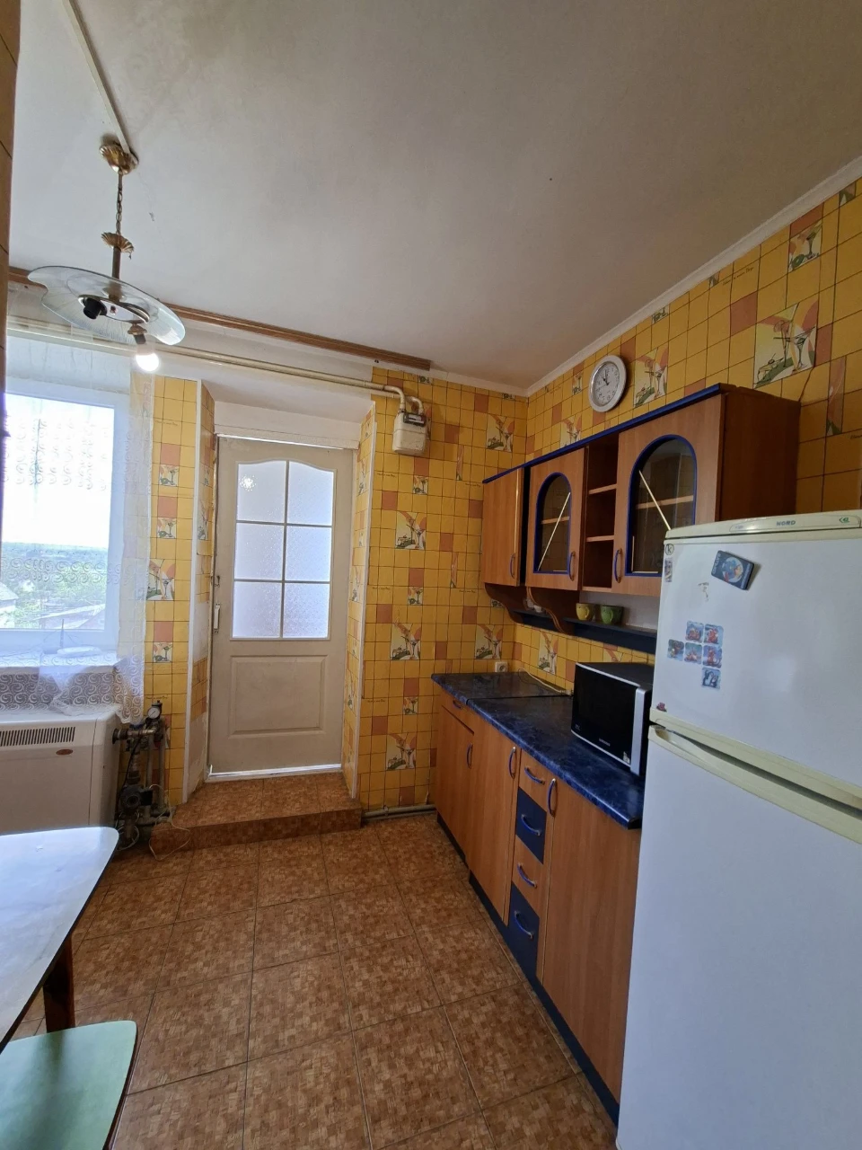 Продам 3х квартиру,2 поверх/2, вул.Січнева
