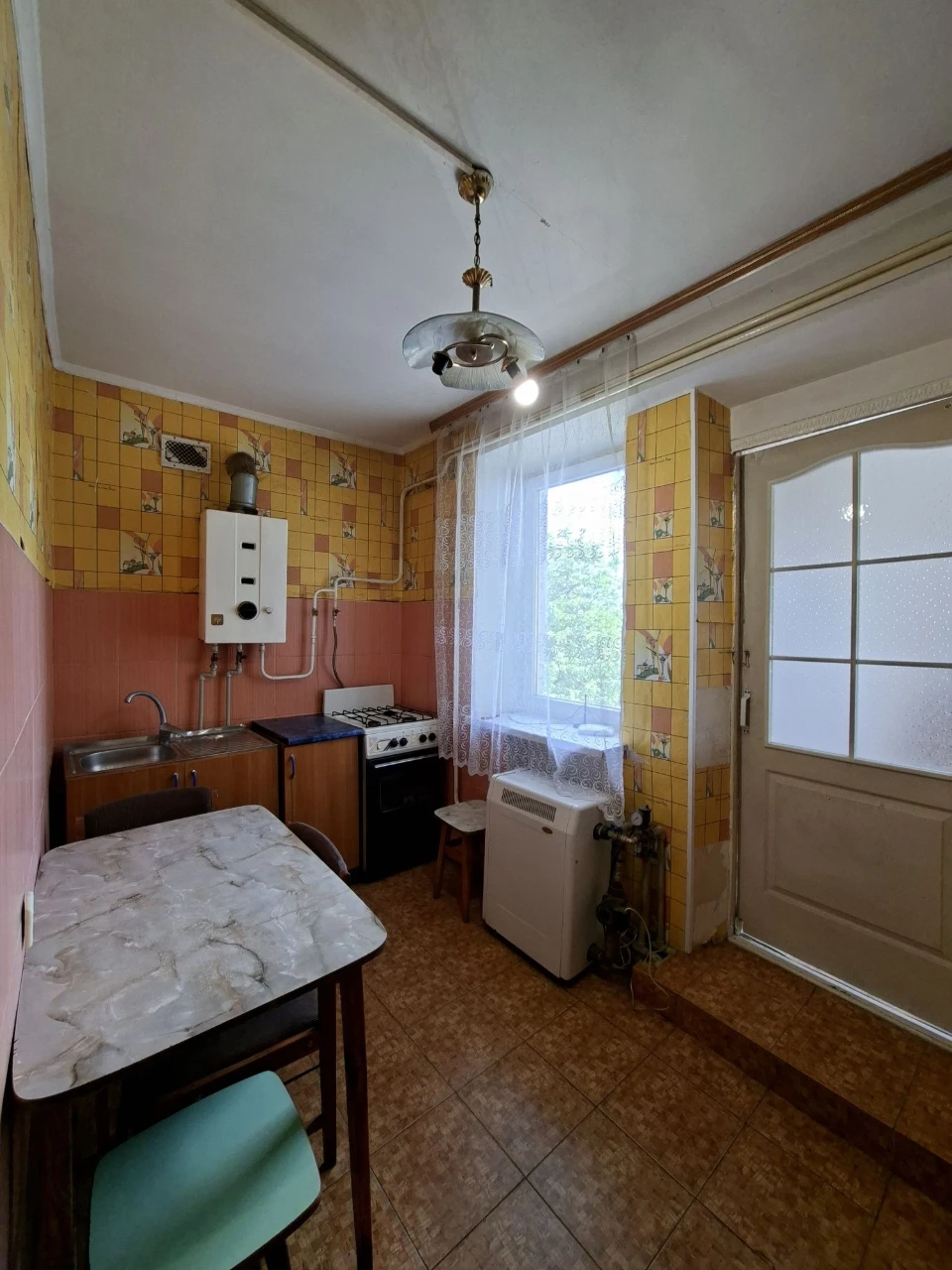 Продам 3х квартиру,2 поверх/2, вул.Січнева