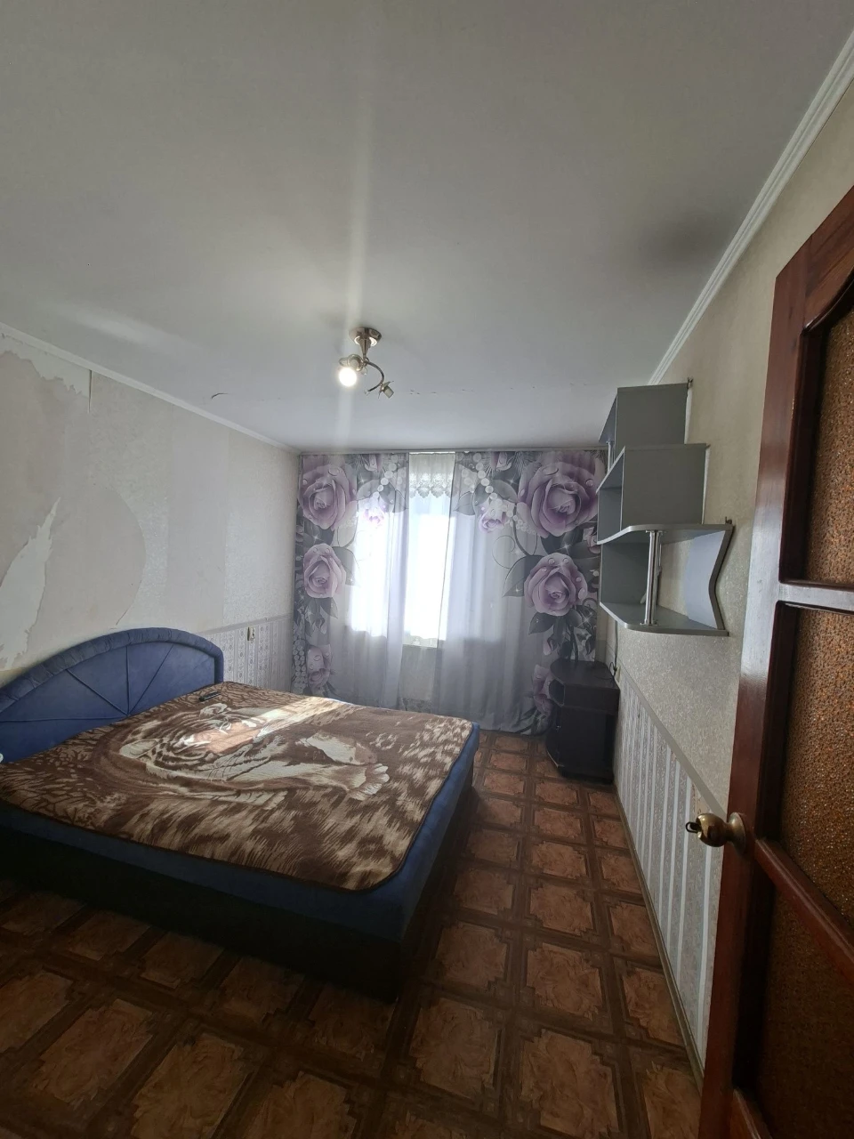 Продам 2 квартиру/4/5  "чешка",вул.Нацгвардійська