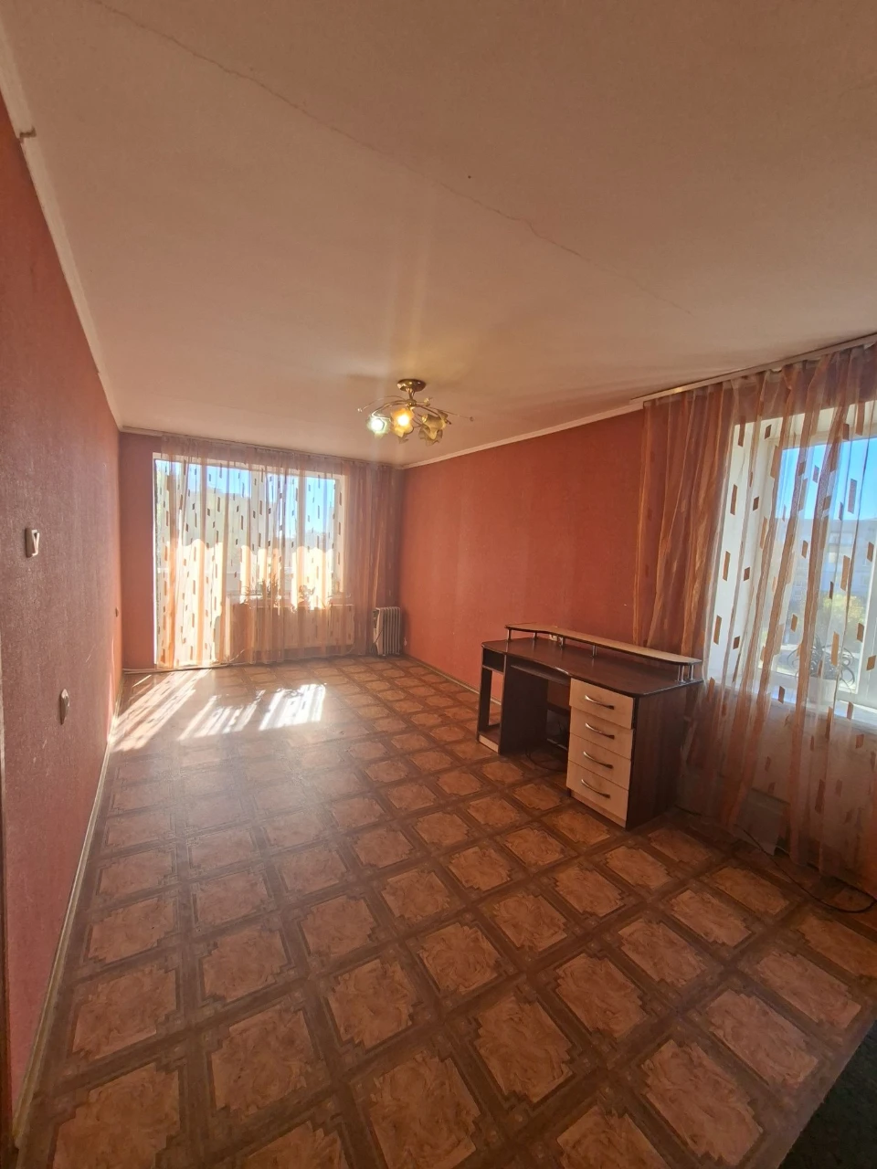 Продам 2 квартиру/4/5  "чешка",вул.Нацгвардійська