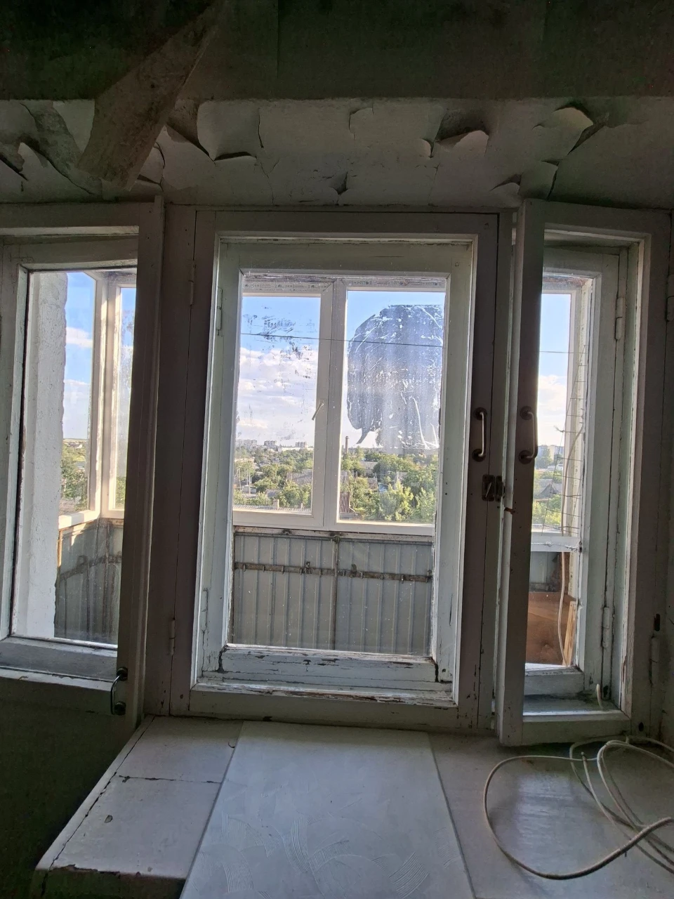 Продам 2х кімнатну квартиру/5/5,цегляний будинок, район  вул