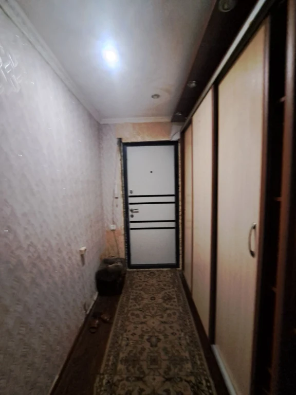 Продам 2 кімнатну квартиру на Рожевій