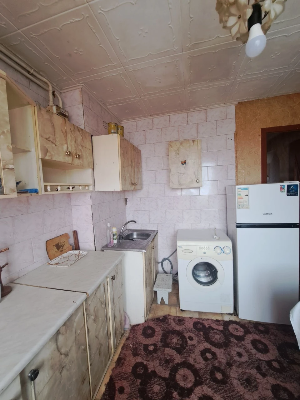 Продам 2 кімнатну квартиру на Рожевій