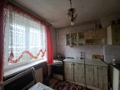 Продам 2 кімнатну квартиру на Рожевій