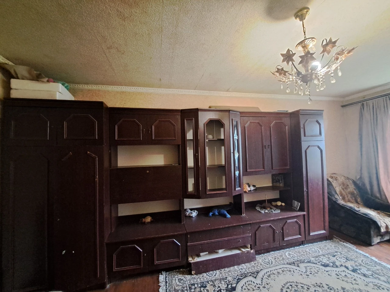 Продам 2 кімнатну квартиру на Рожевій