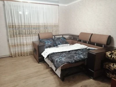 Продам 2х кімнатну квартиру в центрі міста  Театральна 39