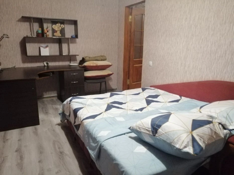 Продам 2х кімнатну квартиру в центрі міста  Театральна 39