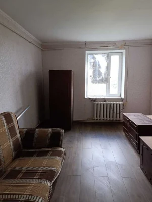 Spacious three-bedroom apartment for sale on the fifth floor
