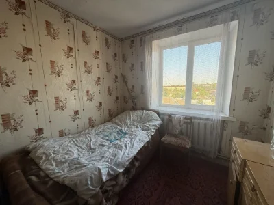 Продам 4-кімнатну квартиру в центрі міста