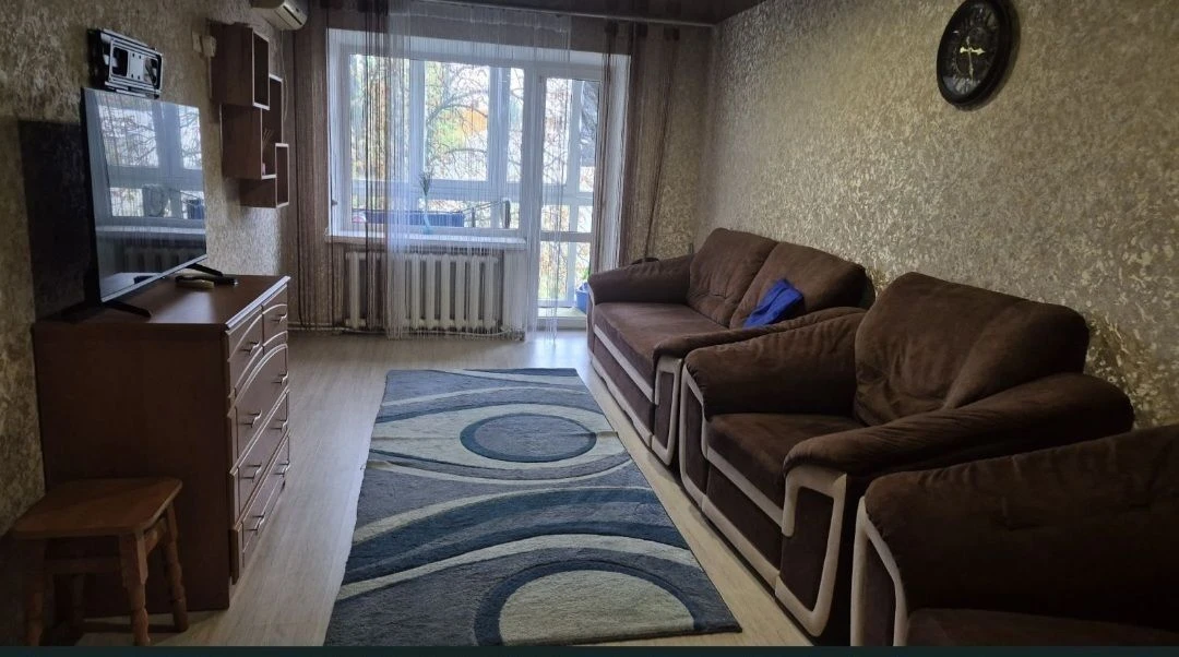 Продам 3 кімнатну квартиру на Корабельній