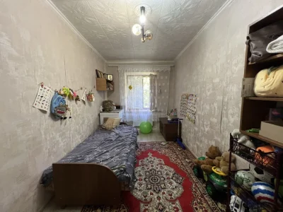 Two-bedroom apartment on Gvardeisky Street