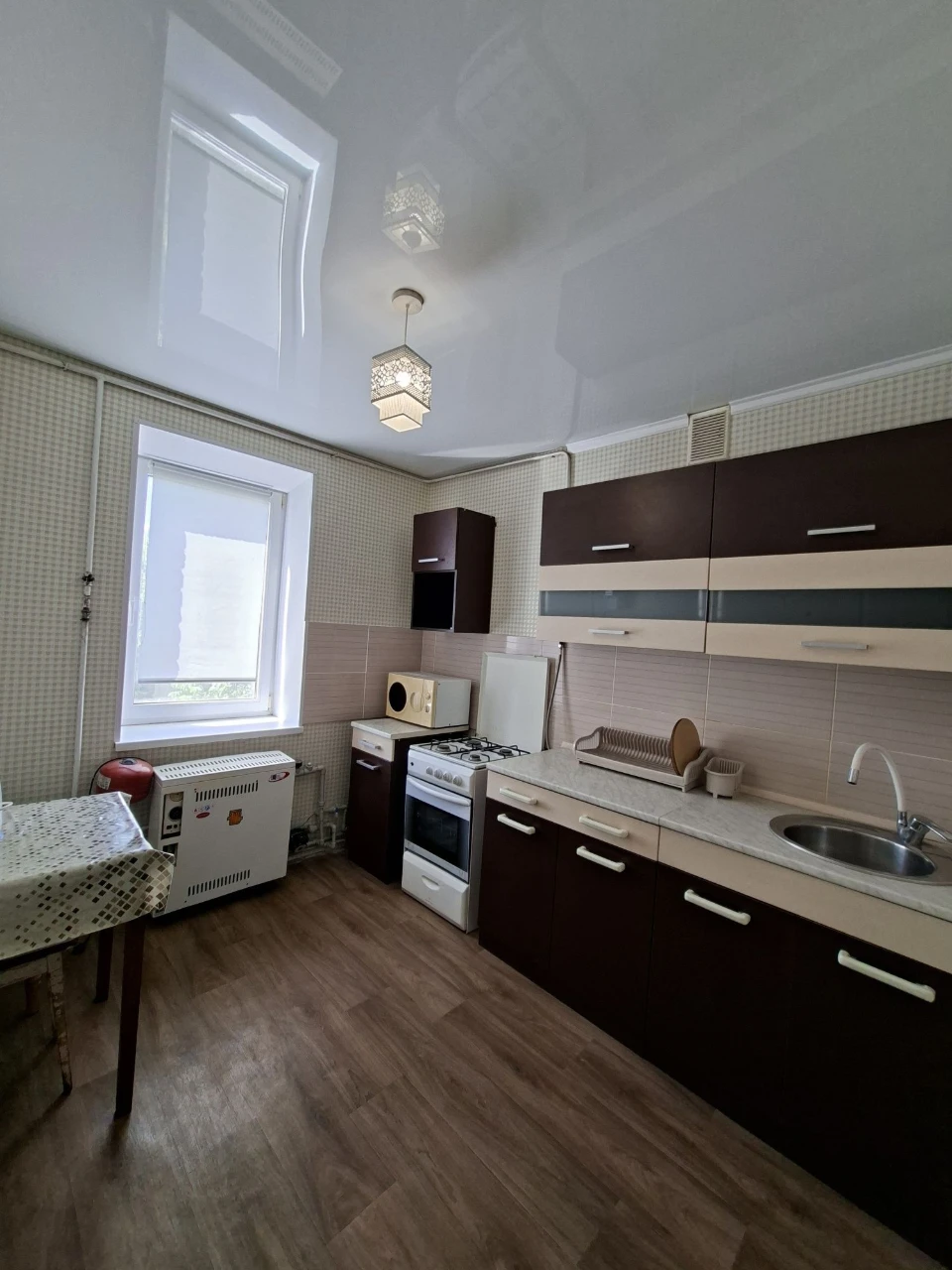 Ціну знижено !Продам 2х кімнатну квартиру 2/9,вул.Цегельна,