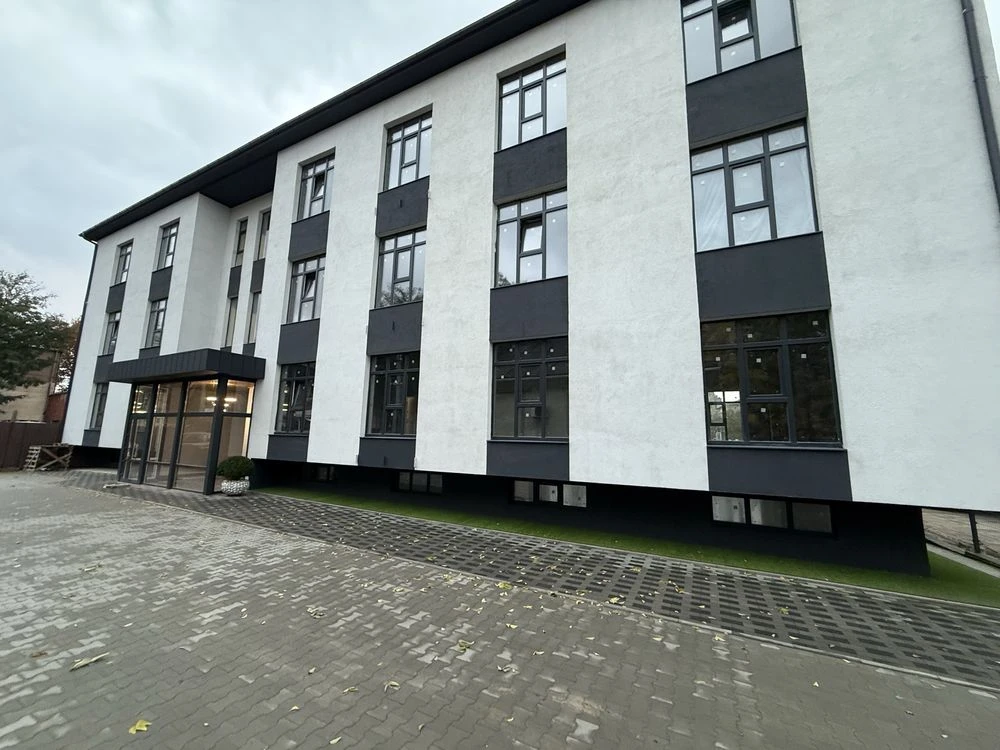 Apartment for sale in a new building in the city center