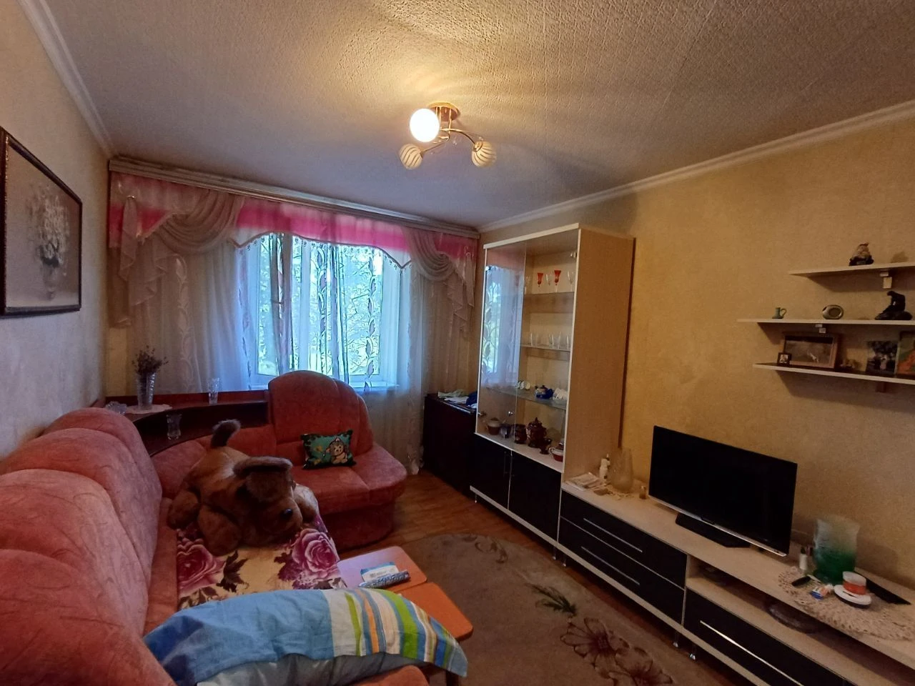 Продаж 3кім.квартири на Достоєвського