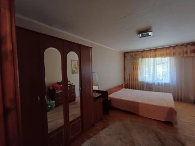 Продаж 3кім.квартири на Достоєвського