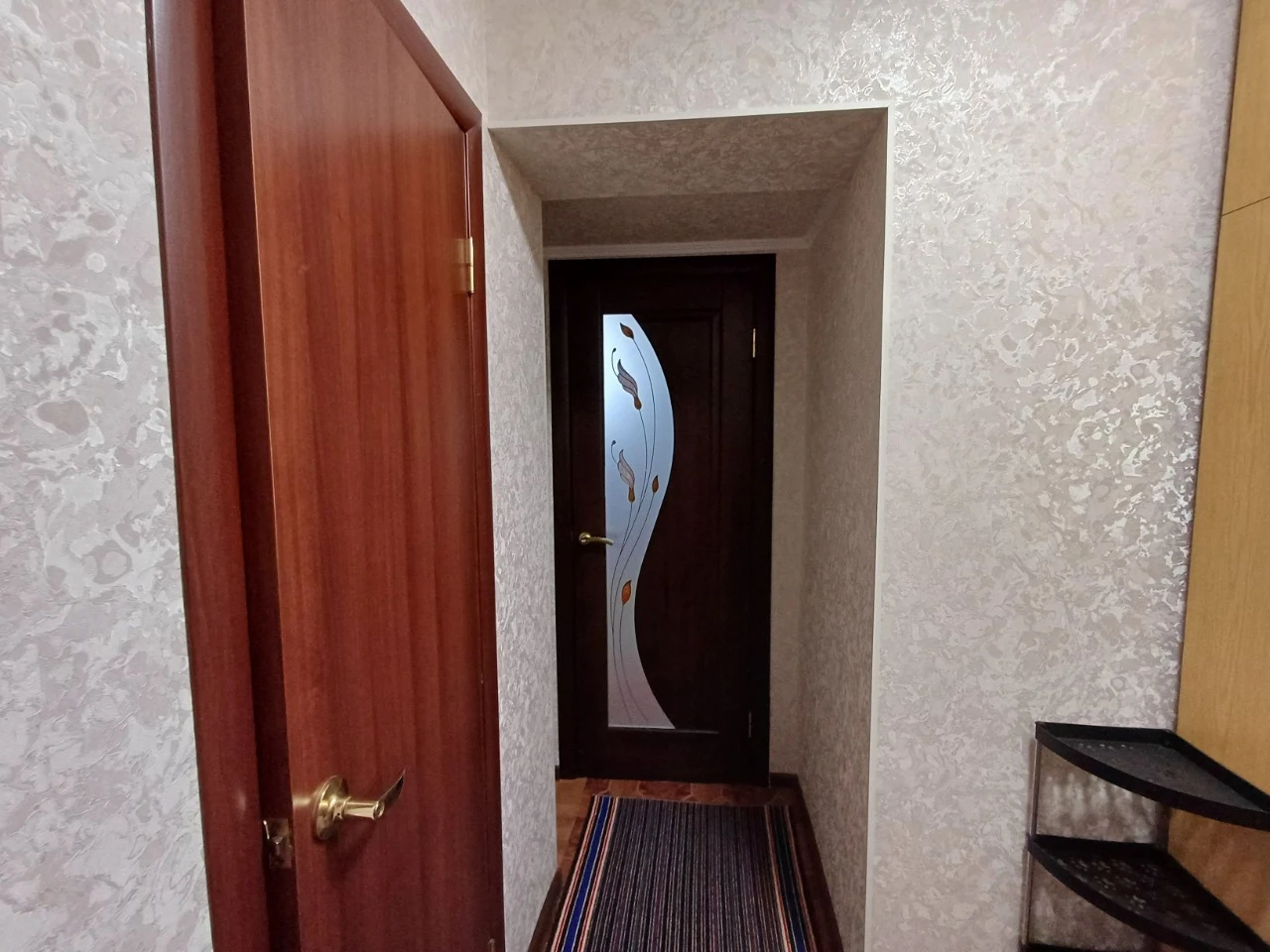 Продаж 2кім квартири біля центрального ринку