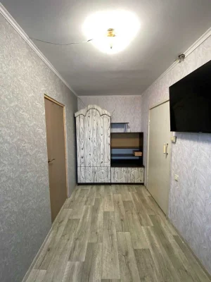 1-к квартира 37,6 м² з індивідуальним газовим опаленням, вул