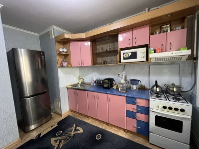 Простора трикімнатна квартира 70 м.кв. На ПМК
