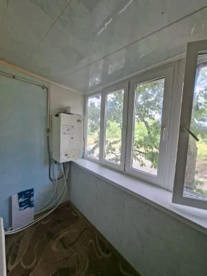 Продам 3х кімнатну квартиру/ 1 поверх/5,з балконом,вул.Соняч