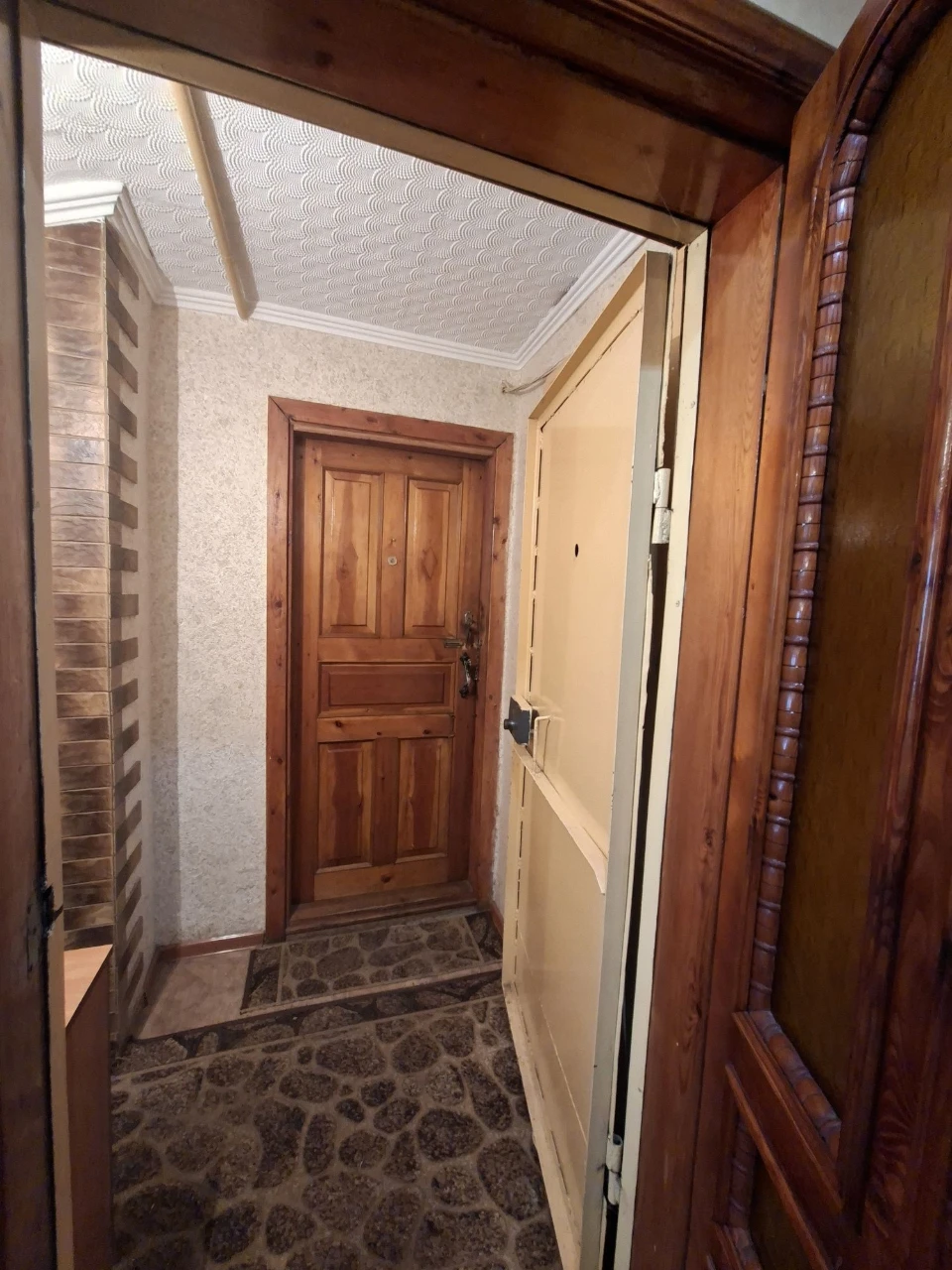 Продам 3х кімнатну квартиру/ 1 поверх/5,з балконом,вул.Соняч