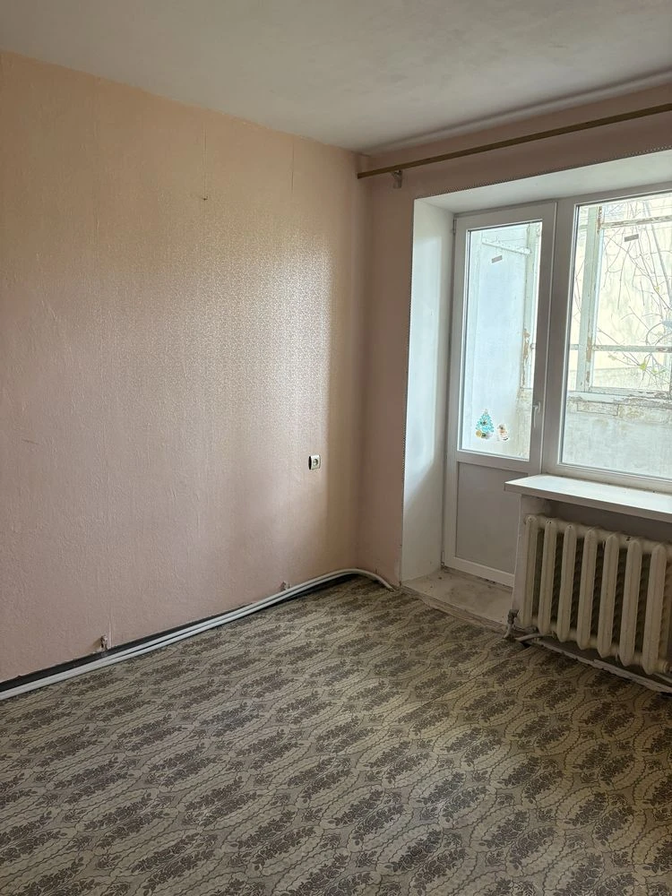 Продаю 3-комнатную квартиру