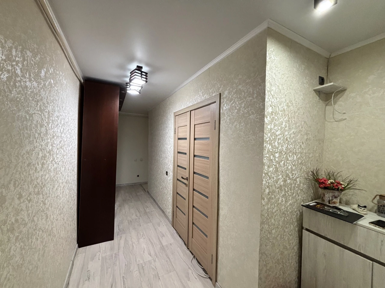 Two-bedroom apartment on Rose Street