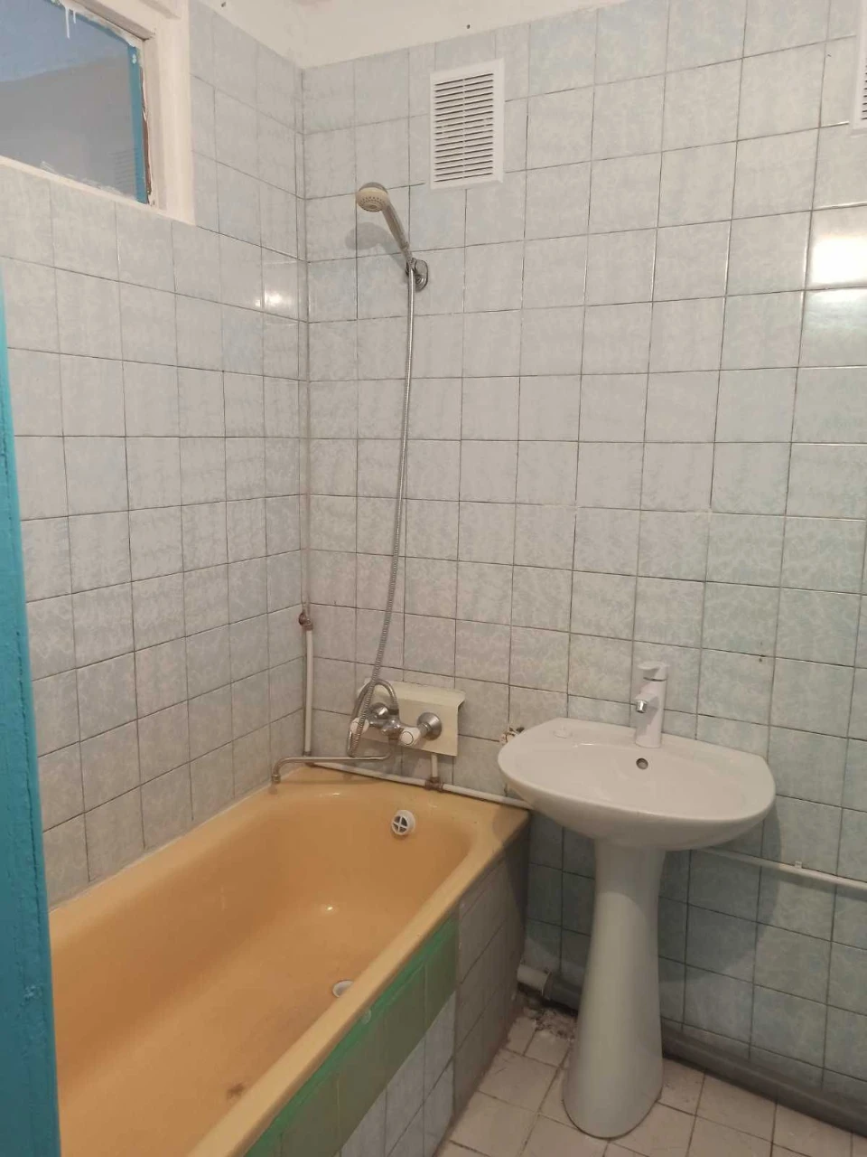 Продажа 3-комнатной квартиры в г.Снігуровка