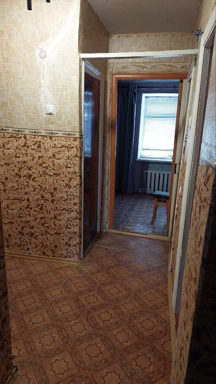 Трехкомнатная квартира в районе 7 ветров