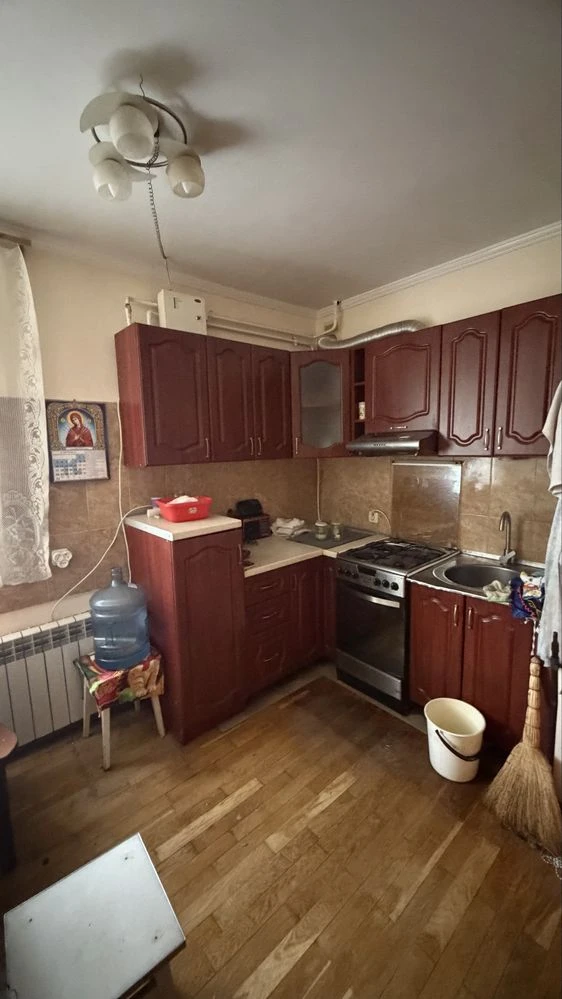 Продам 2 к квартиру на Солнечной
