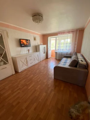 Продам 3-ком квартиру по ул. Победы  Общая площадь- 62 кв.м.
