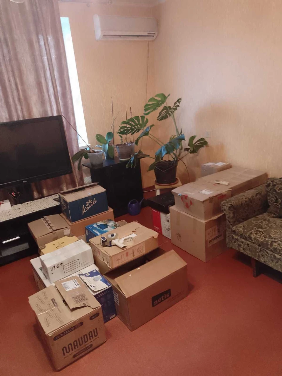 Продам 2-комн. квартиру на Солнечной, 8 этаж
