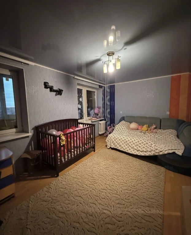 Продам 2-комн кв. 69 м/кв на Южной с мебелью и техникой
